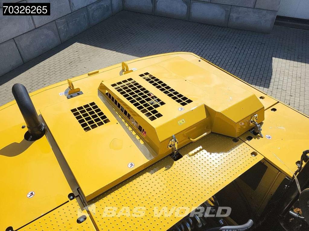 Caterpillar 324 Photo 12