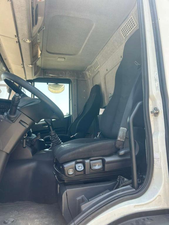 Iveco STRALIS AD 260S31 XP Photo 20