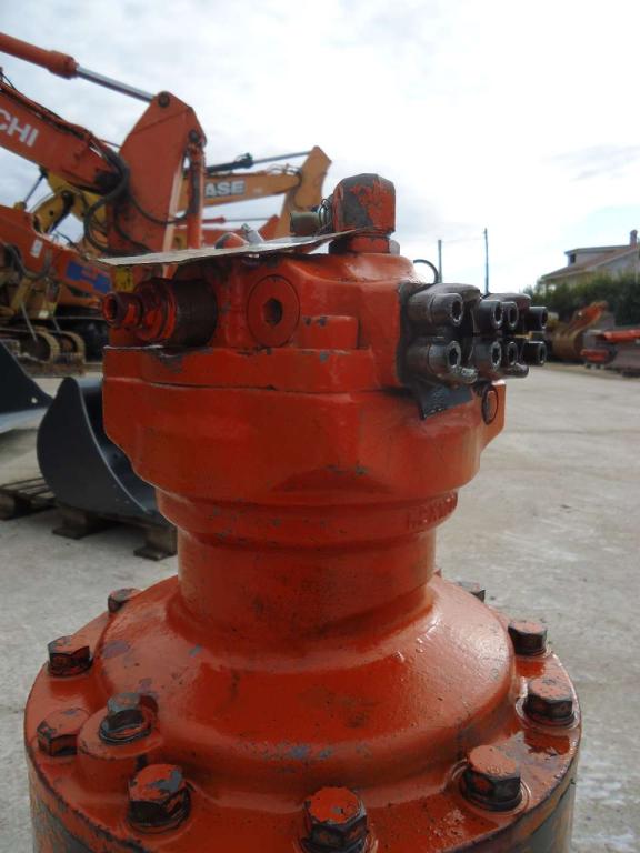 Turntable rotation motor for Fiat Hitachi FH200 - FH200.3 Photo 3