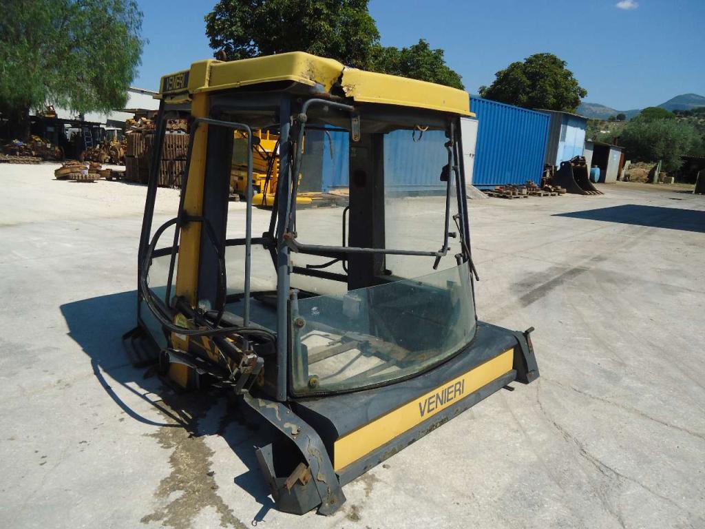 Cab for Venieri 12.23 Photo 3