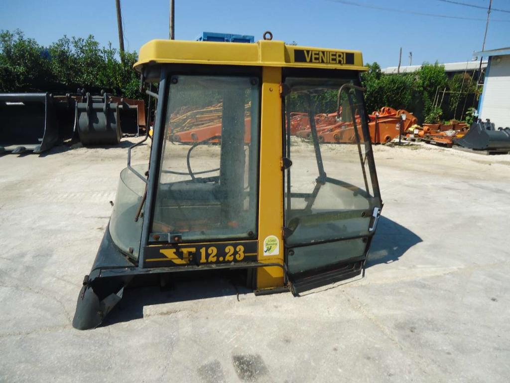 Cab for Venieri 12.23 Photo 6