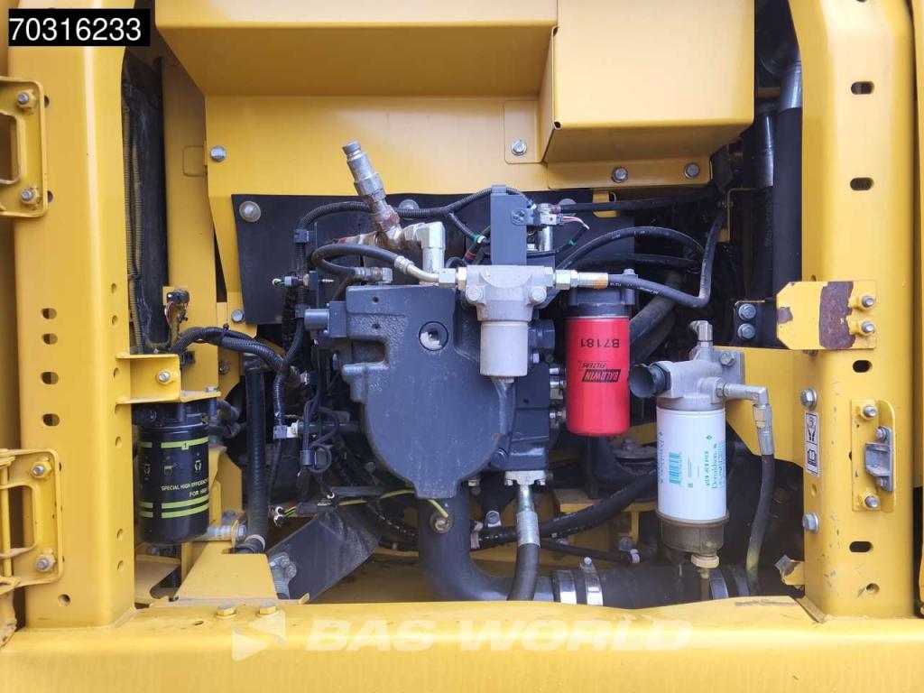 Komatsu PC290 LC-11 Photo 22
