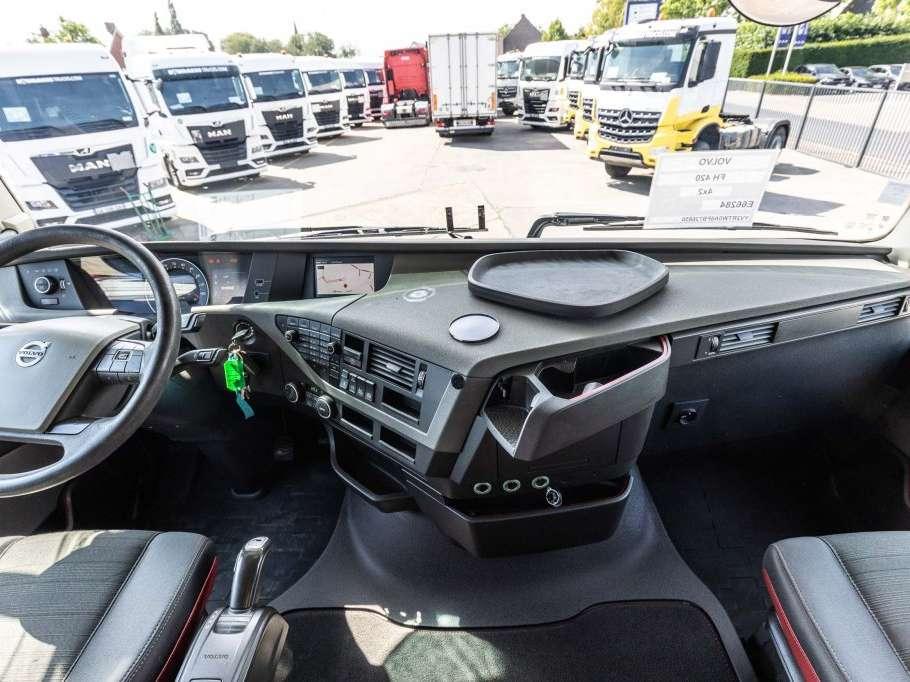 Volvo FH 420 Photo 13