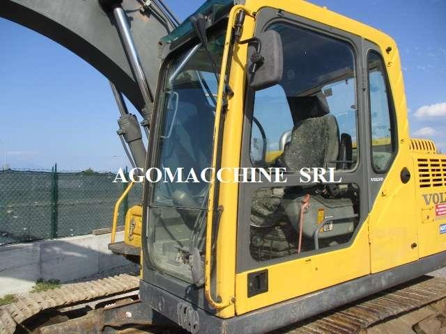 Volvo EC140B LC Photo 13