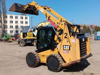 Caterpillar 272D2 sold by Omeco Spa