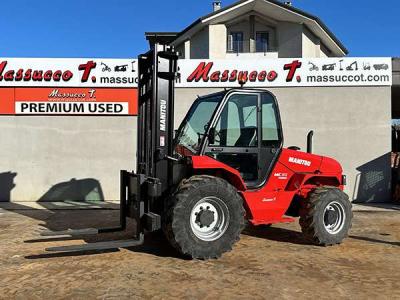 Manitou M50-4 4x4 sold by Massucco T. Srl
