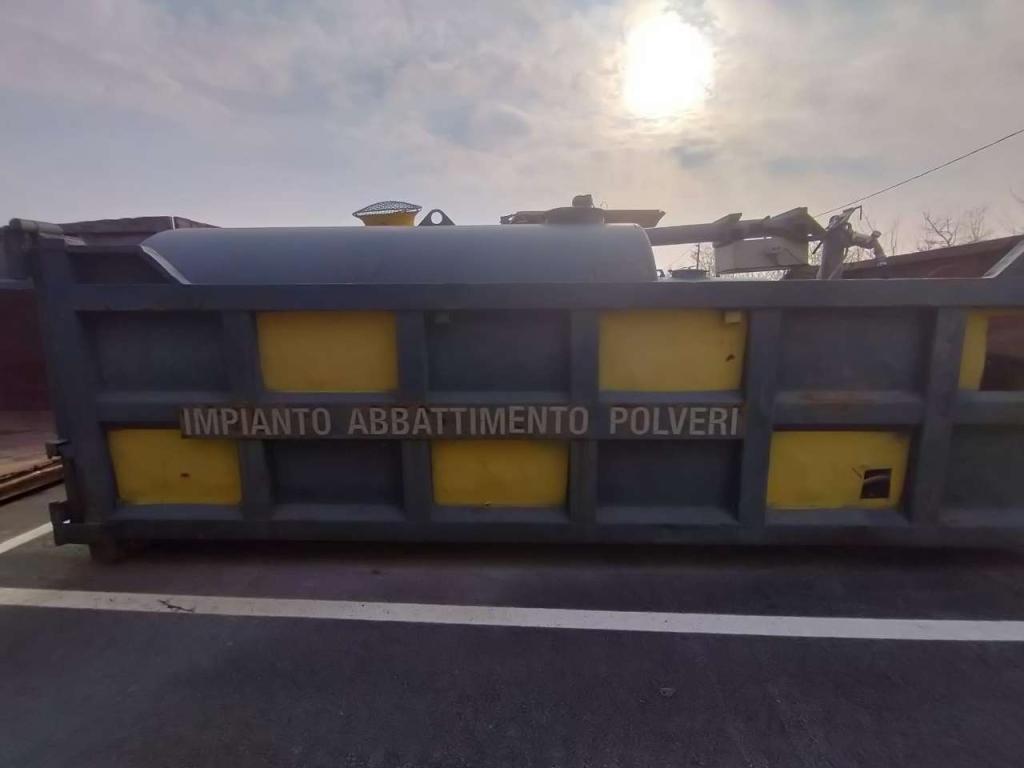 Roll-off container Photo 4