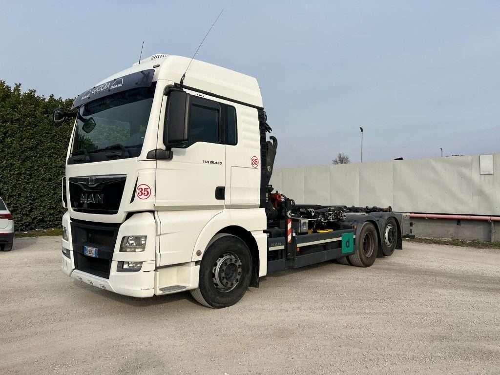 Man TGX 26.480 SCARRABILE CON GRU DIETRO CABINA Photo 1