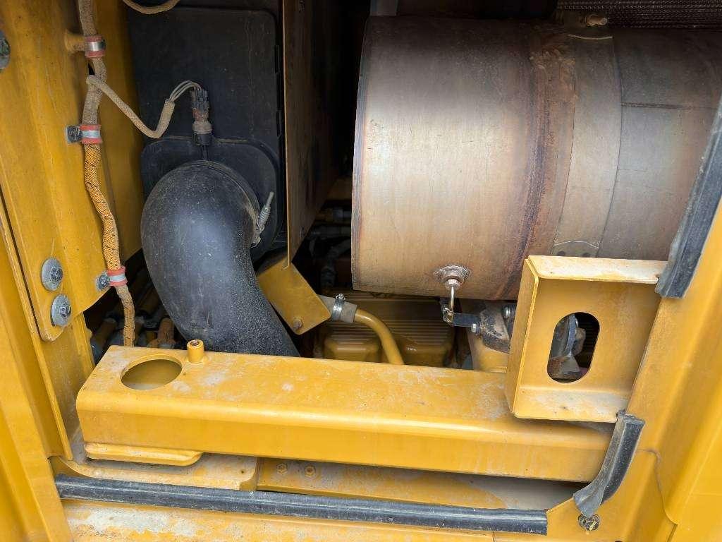 Caterpillar 988K XE Photo 16