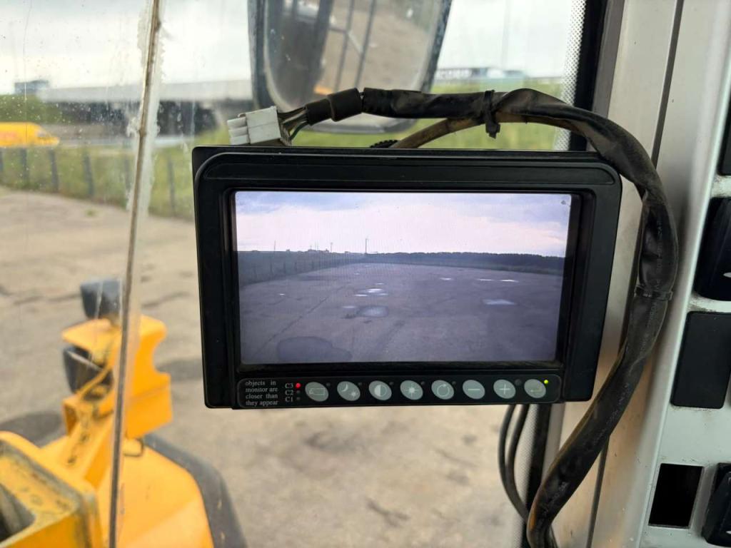 Volvo L150G Photo 19