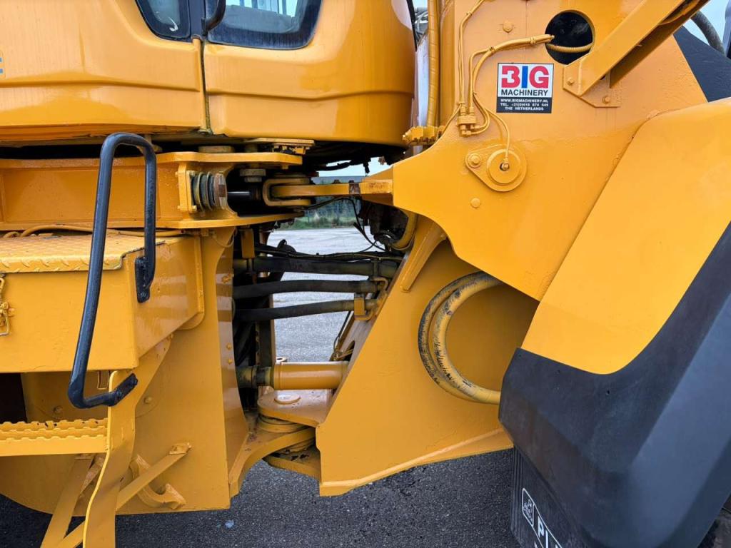 Volvo L150G Photo 23