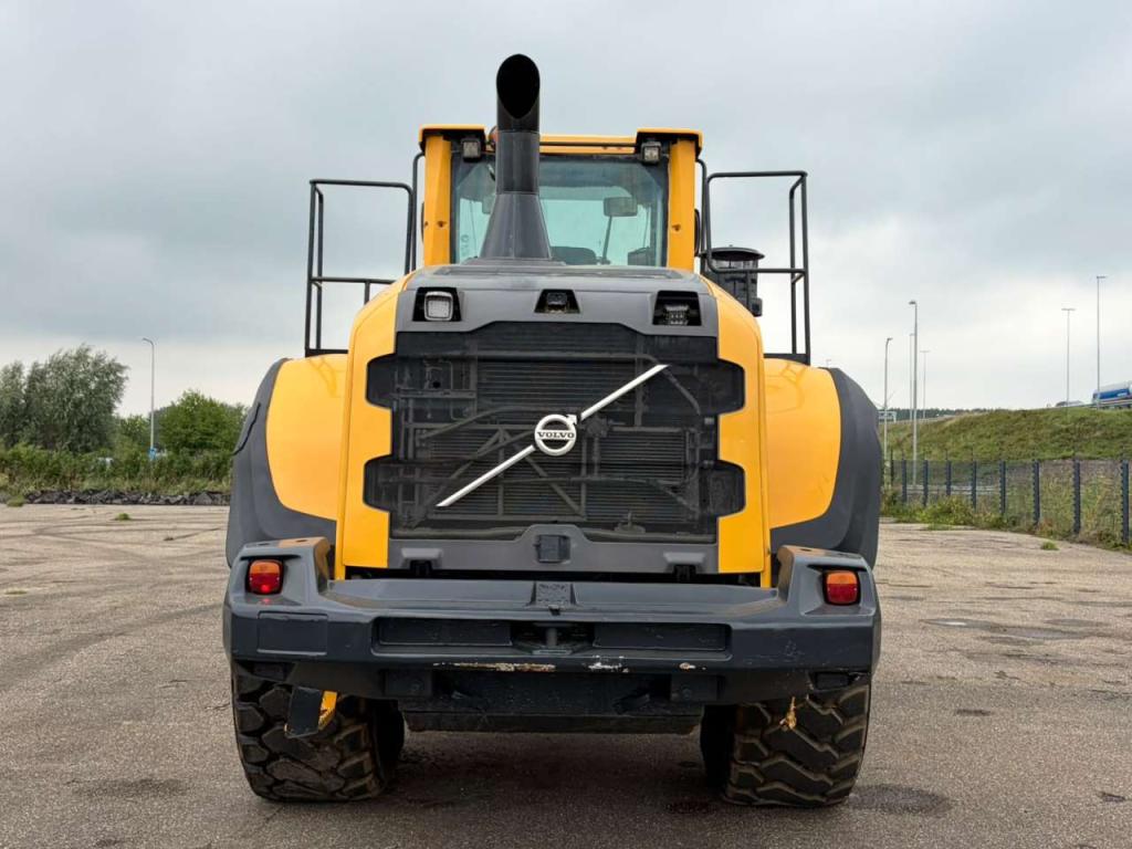 Volvo L150G Photo 4
