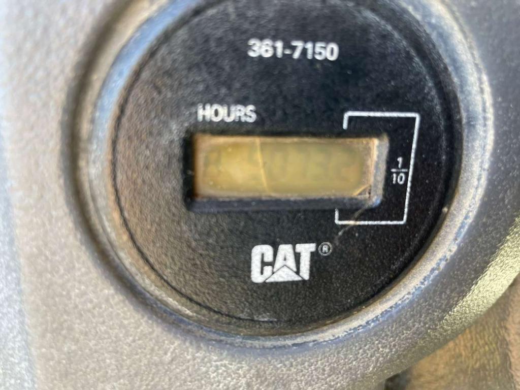 Caterpillar CP64 Photo 20