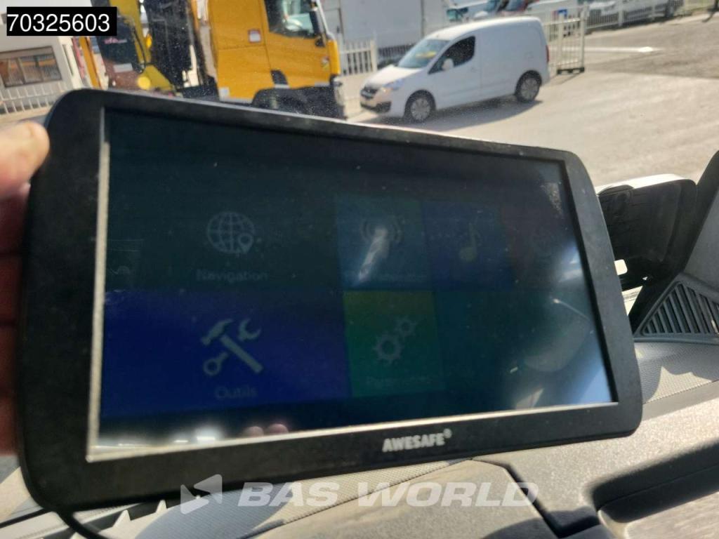 Renault T 430 4X2 SleeperCab Standklima Navi Photo 20