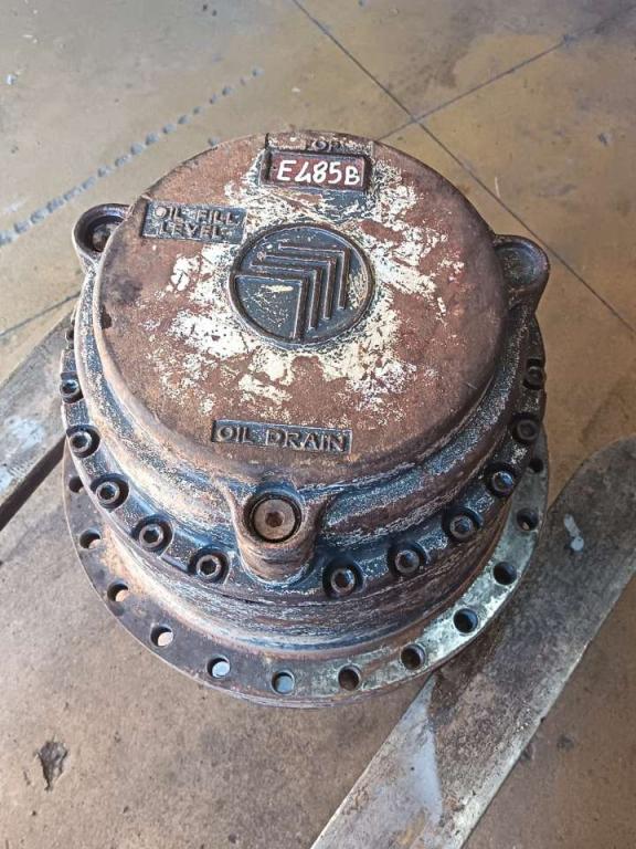 Traction drive for New Holland E 485 B Photo 1