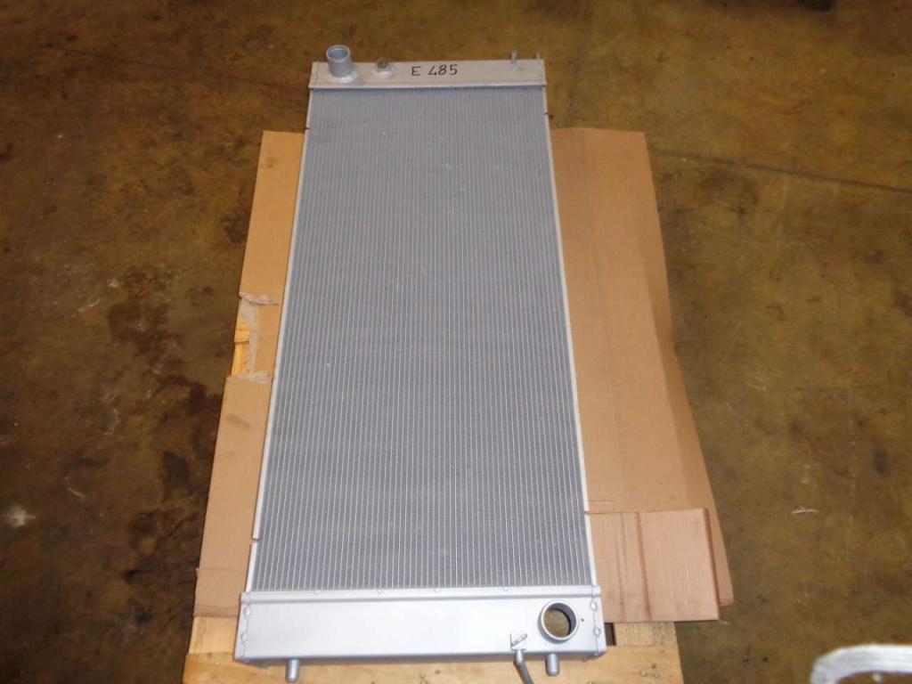 Water radiator for New Holland E 485 Photo 1