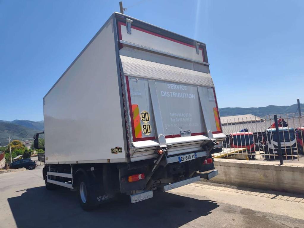 Iveco EUROCARGO 160-250 Photo 14