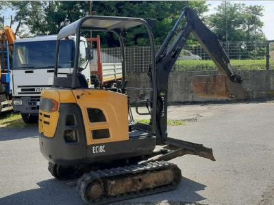 Volvo EC18C sold by Omeco Spa