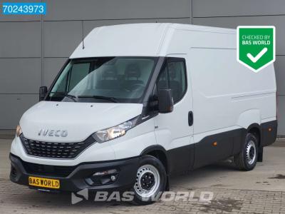 Iveco Daily 35S14 Automaat Nwe model 3500kg trekhaak Standkachel Airco Cruise 12m3 Airco Trekhaak Cruise sold by BAS World B.V.