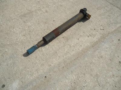 Propeller shaft for Fiat Kobelco W190 sold by OLM 90 Srl
