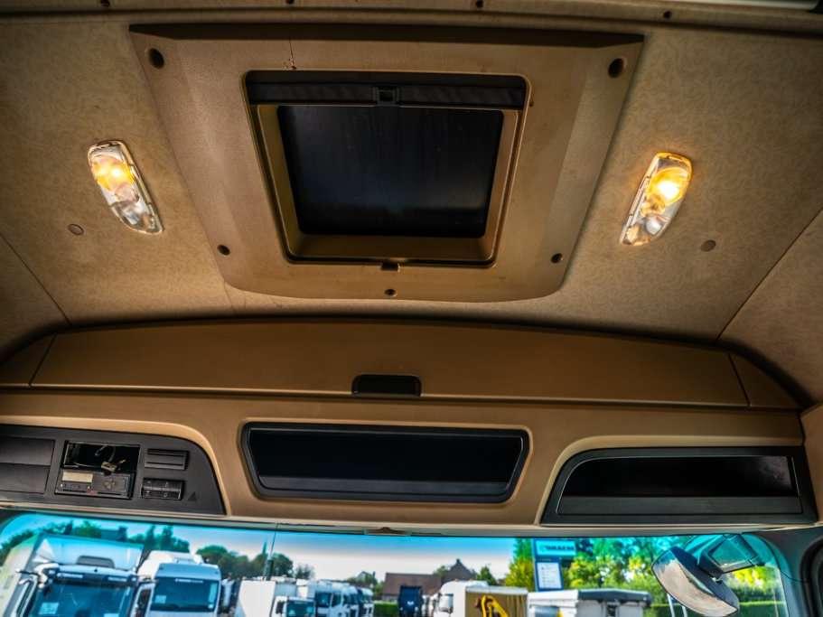 Mercedes-Benz ACTROS 1846 LS Photo 17