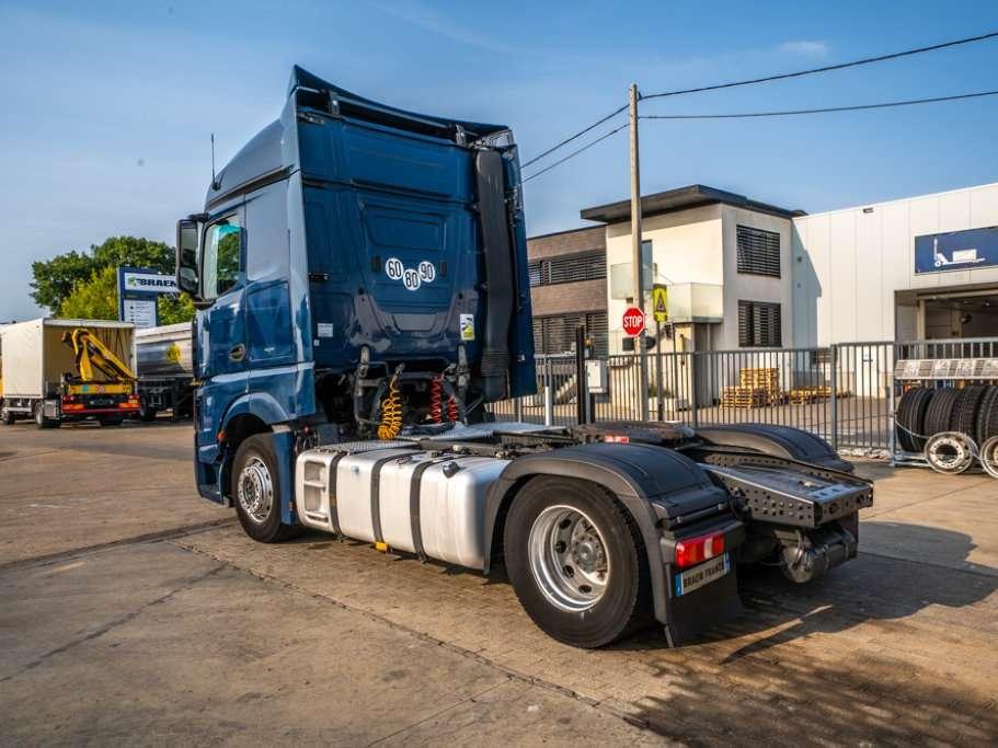 Mercedes-Benz ACTROS 1846 LS Photo 5