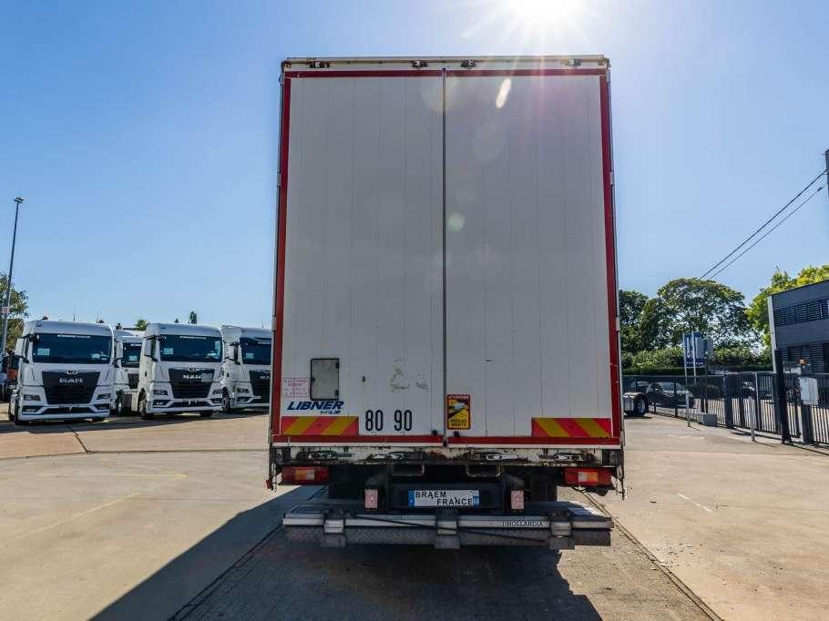 Renault PREMIUM 430 DXI (19t.)+Dhollandia 3T. Photo 5