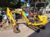 Komatsu PC12 R-8 Photo 1 thumbnail