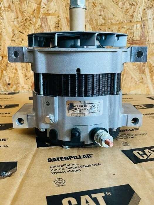 Alternator for Caterpillar Photo 1