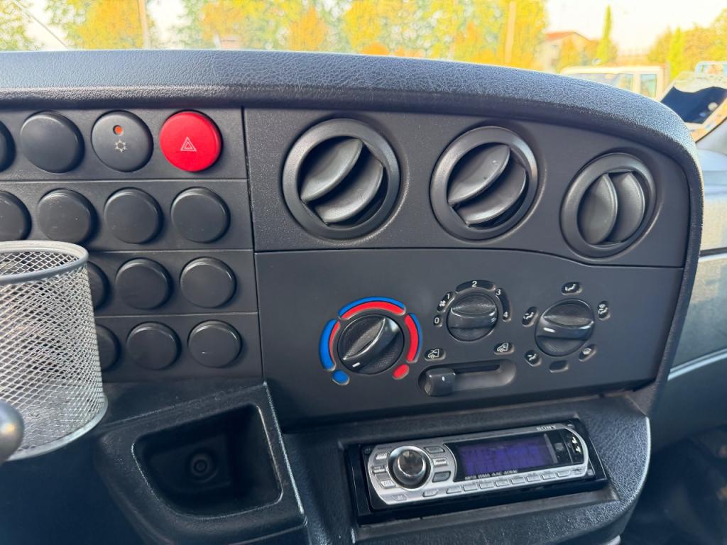 Iveco DAILY 35C11 Photo 8
