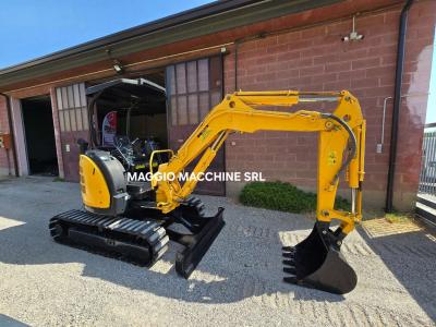 Yanmar VIO30-5 Photo 1