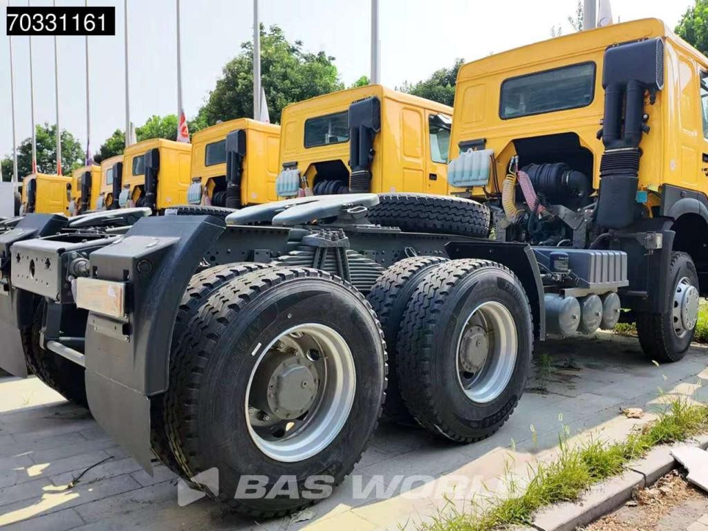 Sinotruk HOWO 371 6X4 Photo 13