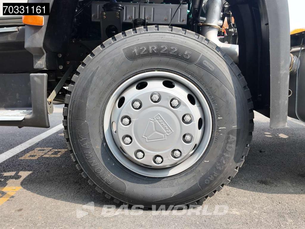 Sinotruk HOWO 371 6X4 Photo 14