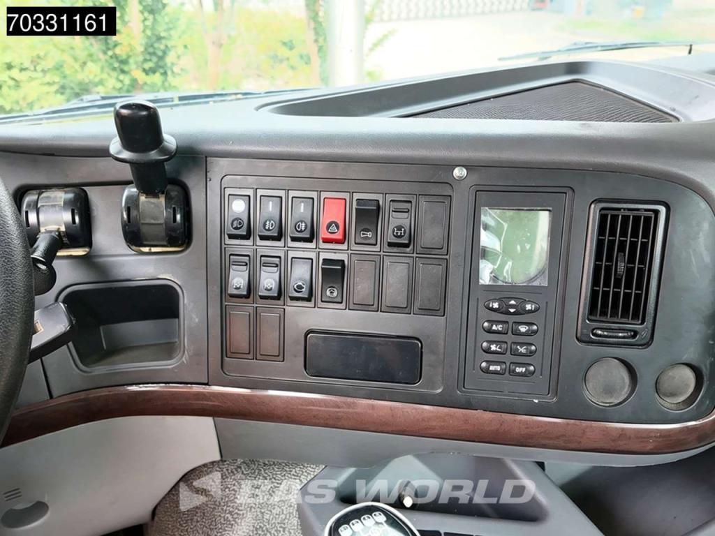 Sinotruk HOWO 371 6X4 Photo 22