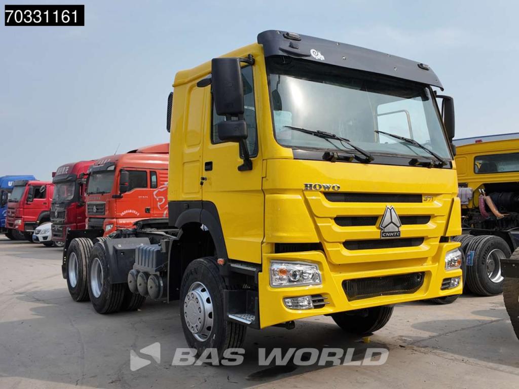 Sinotruk HOWO 371 6X4 Photo 3