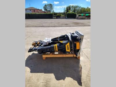 MB CRUSHER PT1650 sold by A. Cherubini & Figli Srl