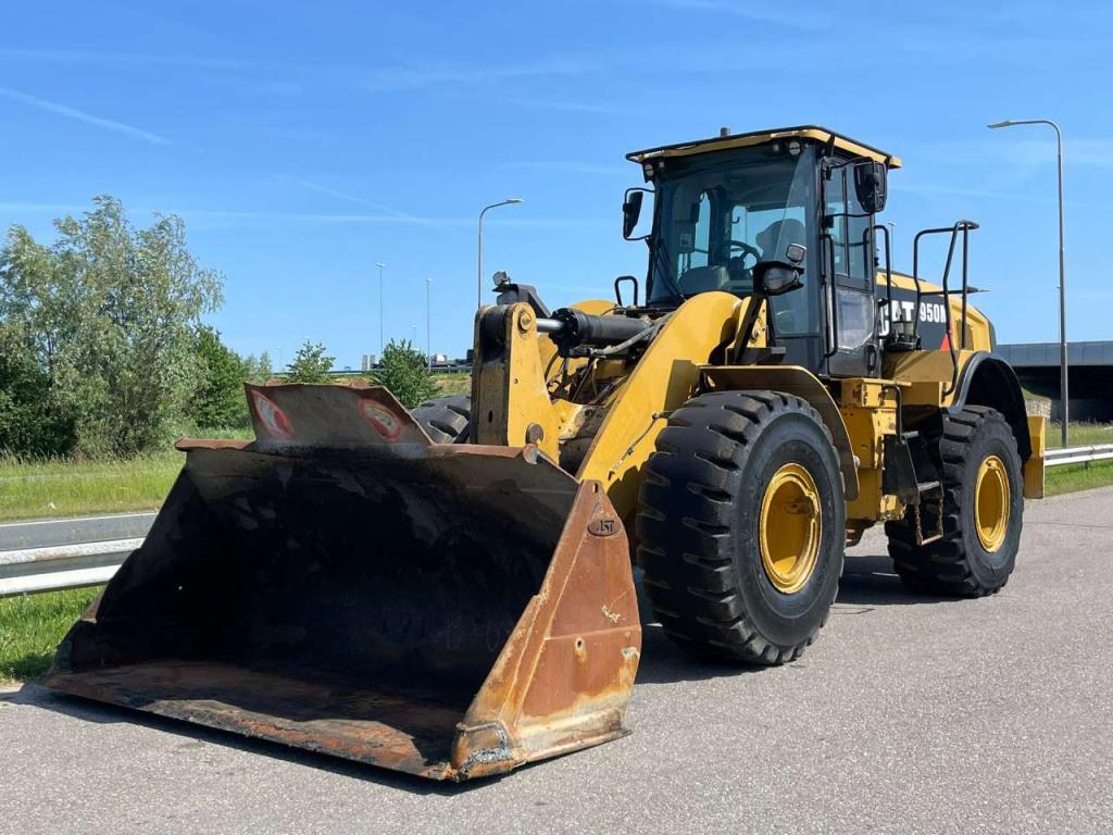 Caterpillar 950M Photo 2