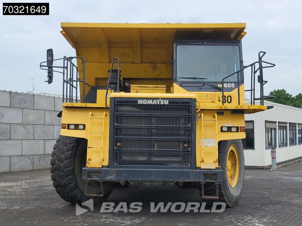 Komatsu HD605 -7E0 Photo 10