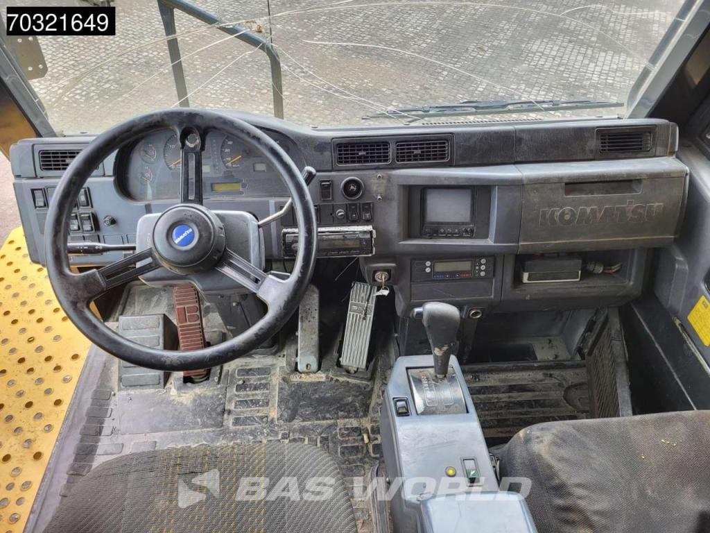 Komatsu HD605 -7E0 Photo 28
