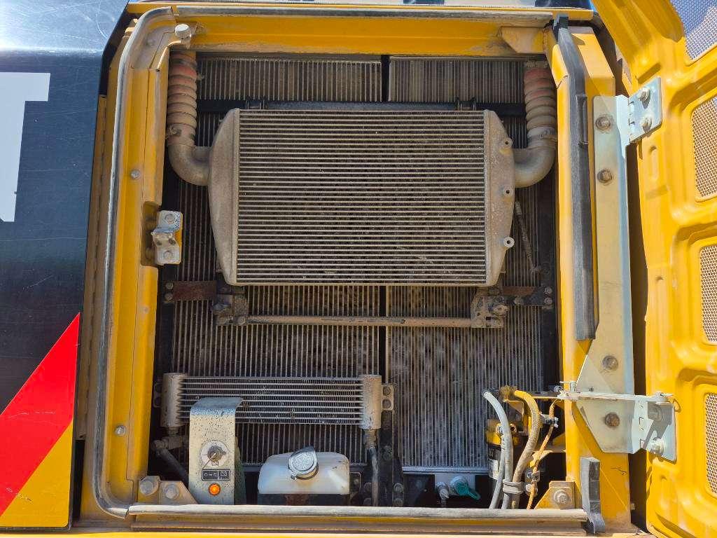 Caterpillar 326FL Photo 14