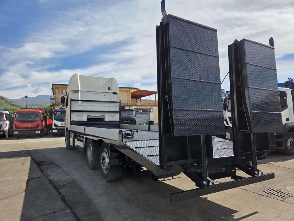 Daf XF460 Photo 23