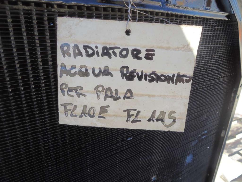 Water radiator for Fiat Allis FL10E - FL145 Photo 3