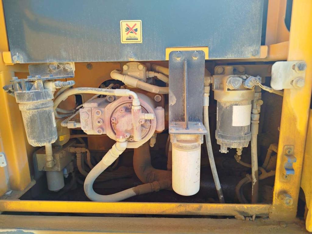 Hyundai HX210ANL Photo 10
