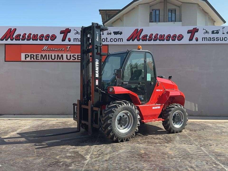 Manitou M30-4 4x4 Photo 1