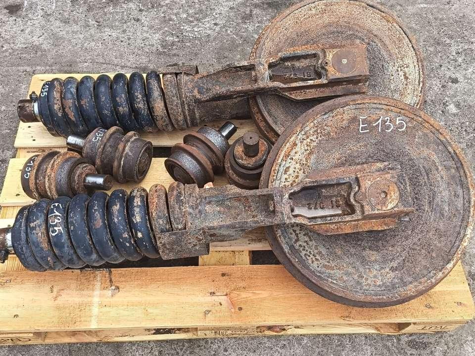 Idler wheel for Fiat Kobelco E 135 Photo 2