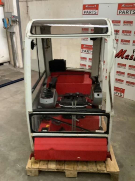 Cab for Neuson 3402 Photo 2