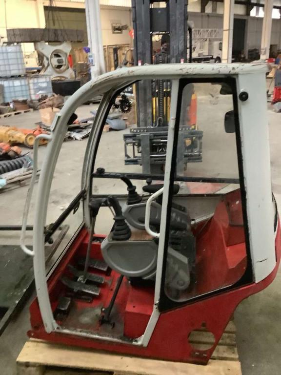 Cab for Neuson 3402 Photo 3