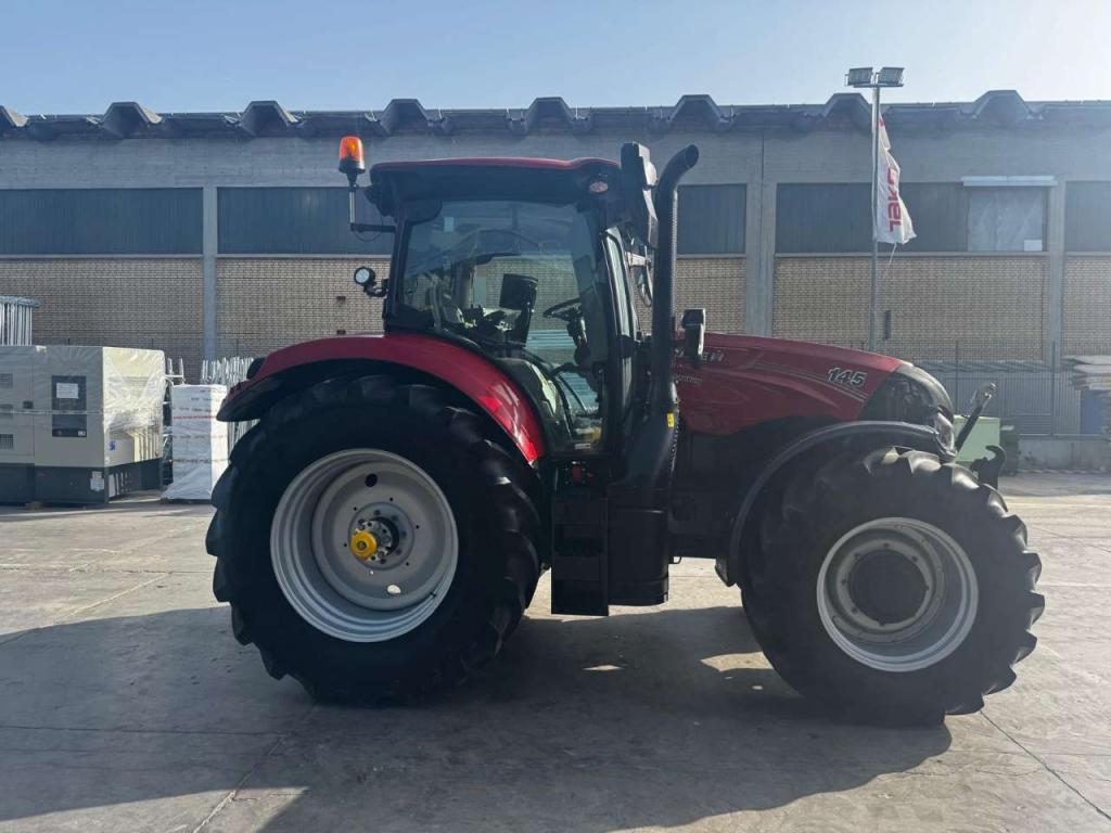 Case IH MAXXUM 145 CVX Photo 3