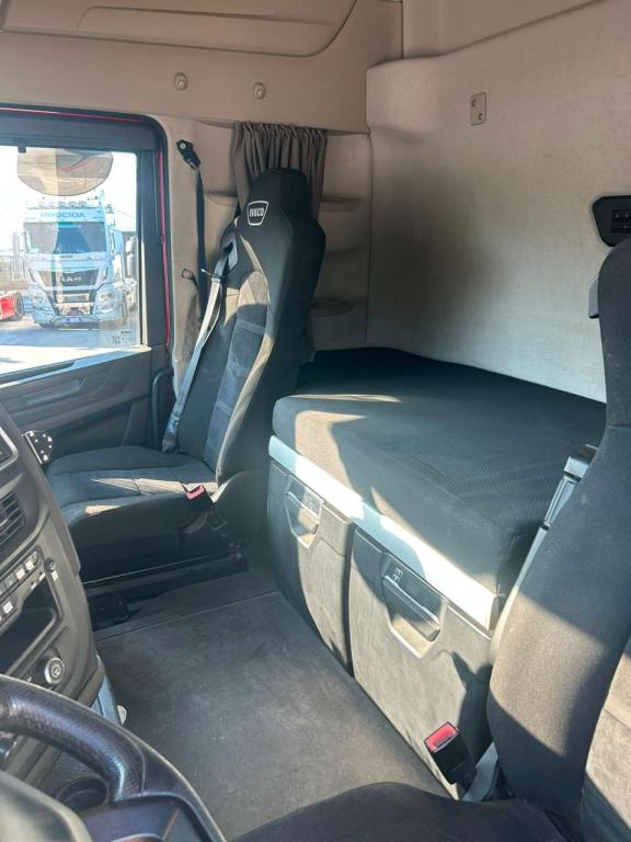 Iveco X-WAY 570 Photo 29