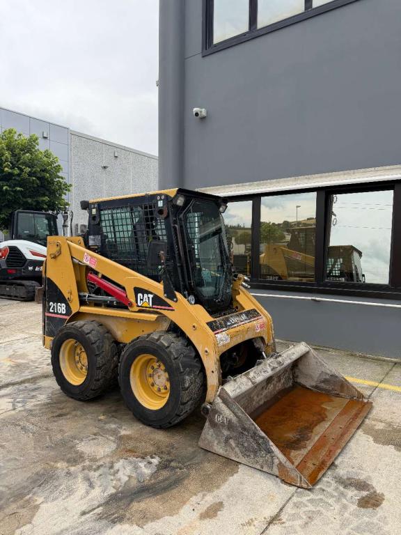 Caterpillar 216B Photo 7